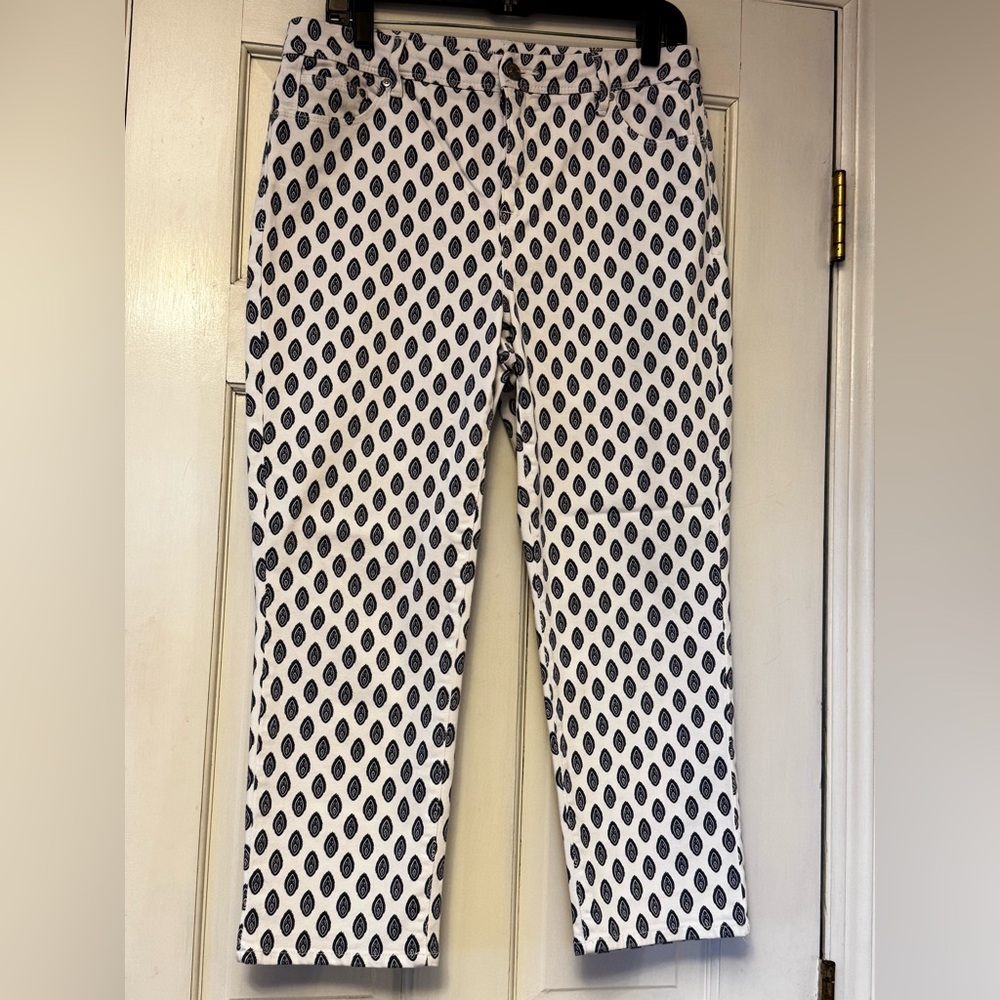 Chico's Navy and White Paisley Cropped Pants